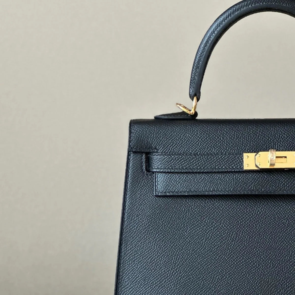 Sac à main Élégance fermoir doré - maison mathurine