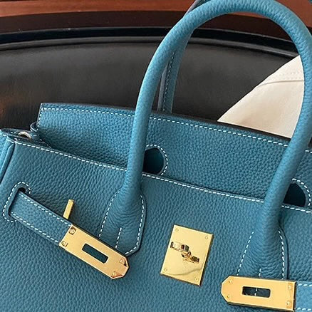 Sac à main en cuir bleu azur – maison mathurine